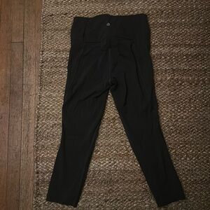 Lulu lemon leggings, Size 6 in teens, color black, never worn
